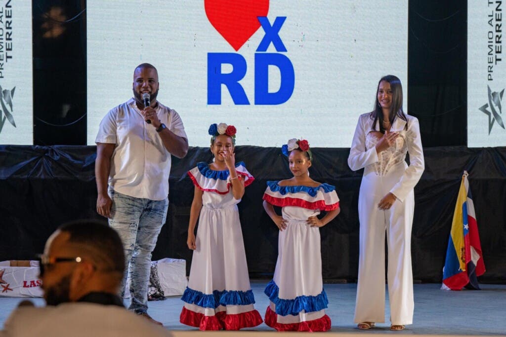 Las Terrenas destaca el arte y la cultura local con Premio al Talento Terrenero