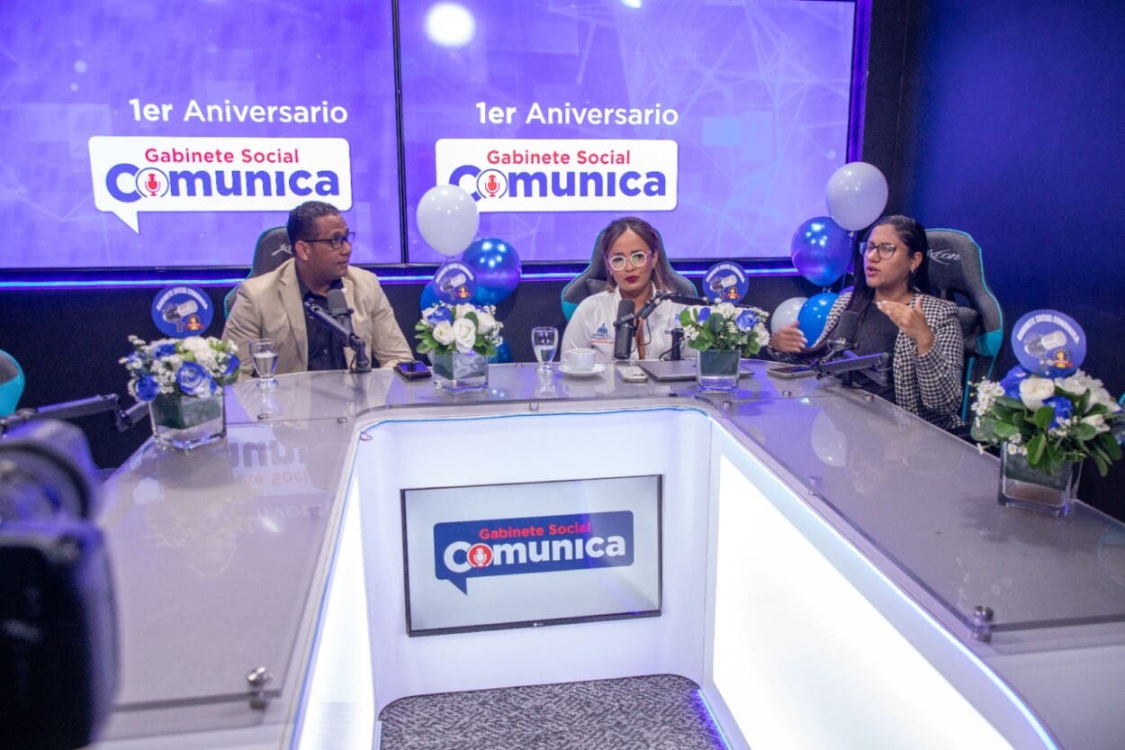 Gabinete Social cebra primer aniversario  programa radial