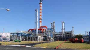 Destaca expansión Refidomsa y su impacto en la economía