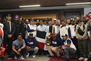 Victoria del Escogido: Kelvin Cruz recibe a los campeones caribeños