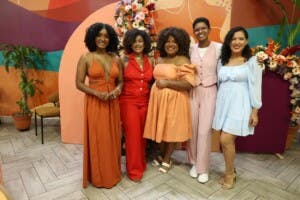 Centro de belleza festeja 10 años en el mercado