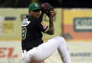 Enny Romero se decide por las Estrellas