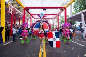 Seguridad y tradición en Desfile Nacional de Carnaval 2025