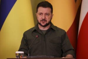 Ucrania niega acusaciones rusas y asegura estar cumpliendo estrictamente la tregua