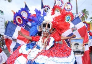 El Carnaval: Color y disfraces