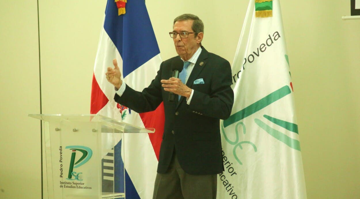 ISESP celebra conferencia sobre el «Juramento Trinitario» en el Mes de la Patria