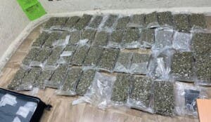 Confiscan en Punta Cana 90 pacas de marihuana