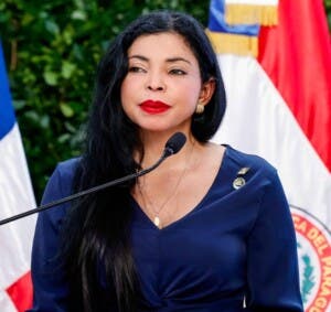 Yeni Berenice dice fortalecerá combate corrupción