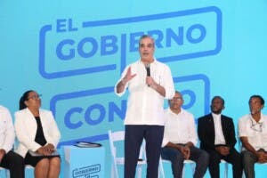 Abinader escucha munícipe de Pedro Brand; Expresan males y limitantes