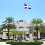 RD y EE. UU. acuerdan recibir temporalmente migrantes de terceros países; no incluye haitianos