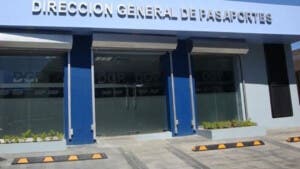 Pasaportes descarta mudanza al Naco