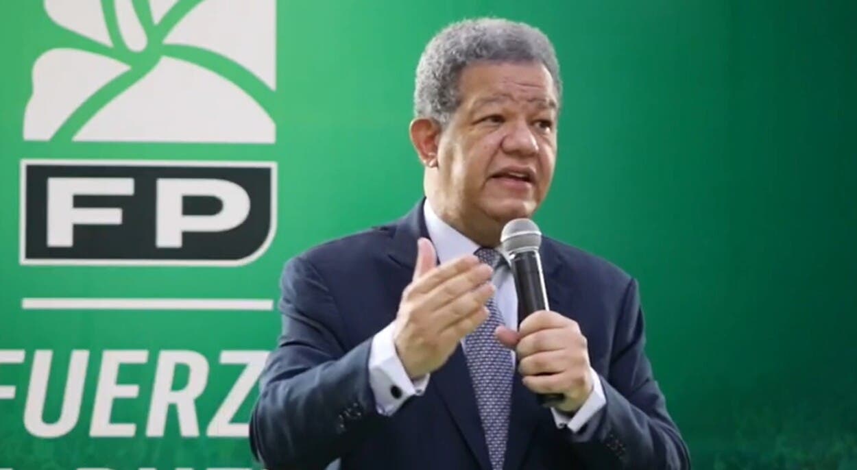 Leonel Fernández cuestiona prácticas en el FEDA y llama a erradicarlas del Gobierno