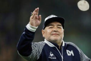 Juicio de Maradona: revelaciones médicas continúan este martes