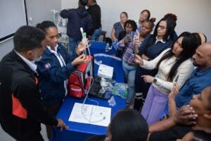 DAEH y SNS capacitan personal sobre traslado neonatal seguro