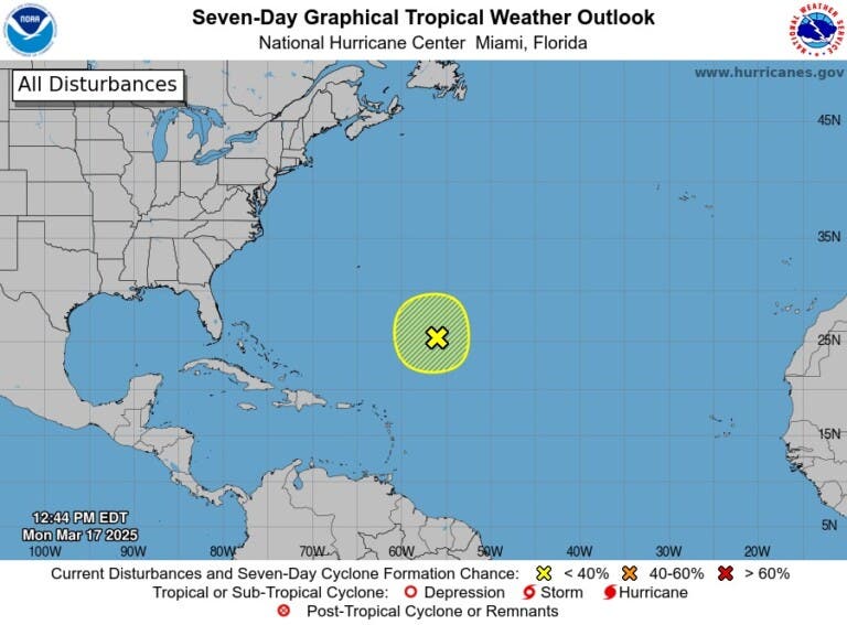 El Instituto Dominicano de Meteorología (Indomet) monitorea el primer posible ciclón del año, ubicado al norte de las Antillas Menores