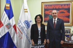 Mescyt dará becas a dominicanos en Massachusetts