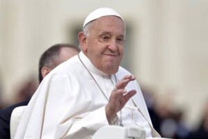 El papa aprueba desde el hospital un calendario hasta 2028 para consolidar pasado Sínodo