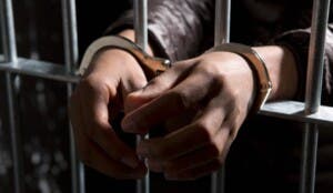 Condenan a 30 años de prisión a hombre por intento de homicidio