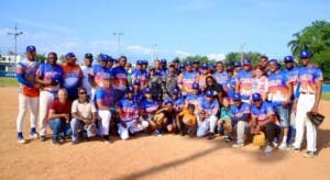 Policía Nacional se corona tricampeón del Torneo de Sóftbol de Oficiales de las Fuerzas Armadas y la institución del orden
