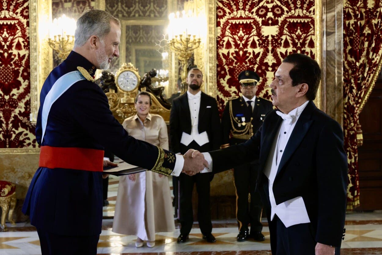 Tony Raful presenta sus cartas credenciales al rey de España