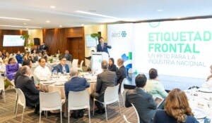 Piden etiquetado a todos los productos