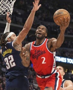 Leonard logra gran precisión en triunfo Clippers