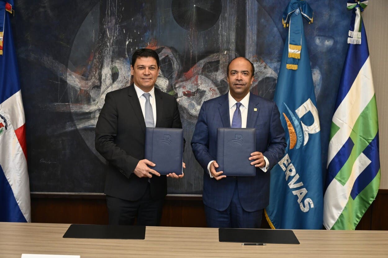 Firman línea de crédito por USD50 millones para potenciar pymes y sectores sostenibles