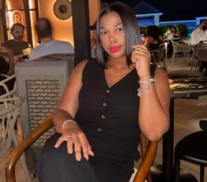 Desaparecida estudiante de medicina que estaba en discoteca Jet Set
