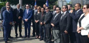 Ceremonia emotiva del Parlacen por las víctimas de la discoteca Jet Set