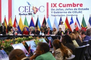 Cumbre de la Celac: 30 países apoyan rechazo a medidas unilaterales en comercio internacional