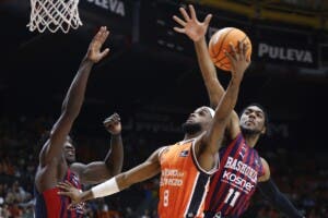 Por quinta vez, el dominicano Jean Montero es premiado MVP en liga española de basket