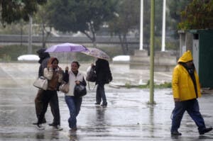 Prevén lluvias y alerta en varias provincias este Sábado Santo