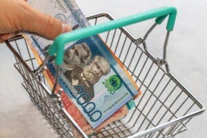 Baja a más de 2 puntos la pobreza monetaria en RD