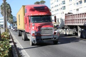 Fenatrado acata restricción de carga en Semana Santa: Detalles aquí