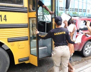 Amnistía pide derogar protocolo hospitalario contra haitianos