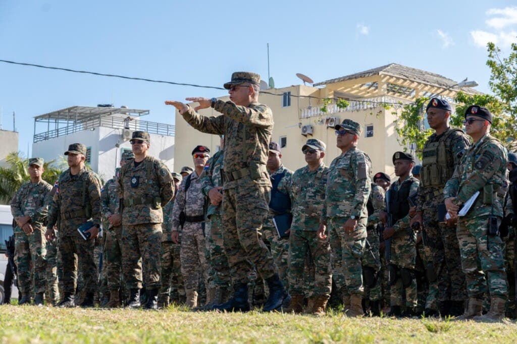 El Ministerio de Degfensa busca reforzar el control de espacios urbanos vulnerables, donde se han generado en Friusa y Matamosquito.
