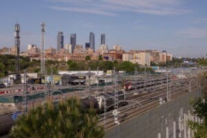 España recobra poco a poco la normalidad y recupera la demanda eléctrica