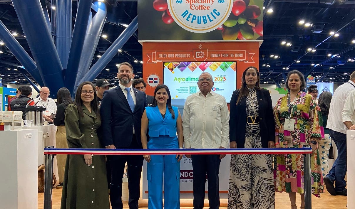 República Dominicana participa en feria del Café