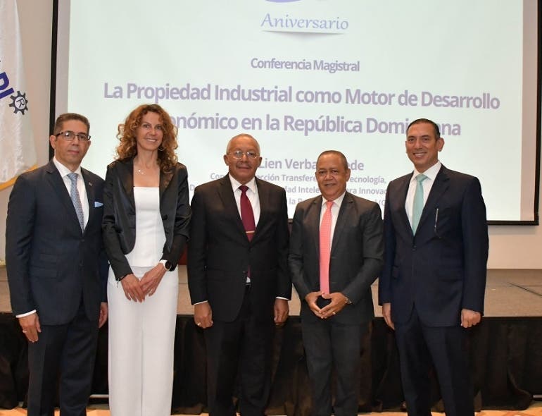 Onapi realiza foro propiedad industrial en RD