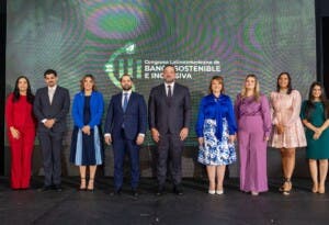 Lanzan guía para la emisión de valores