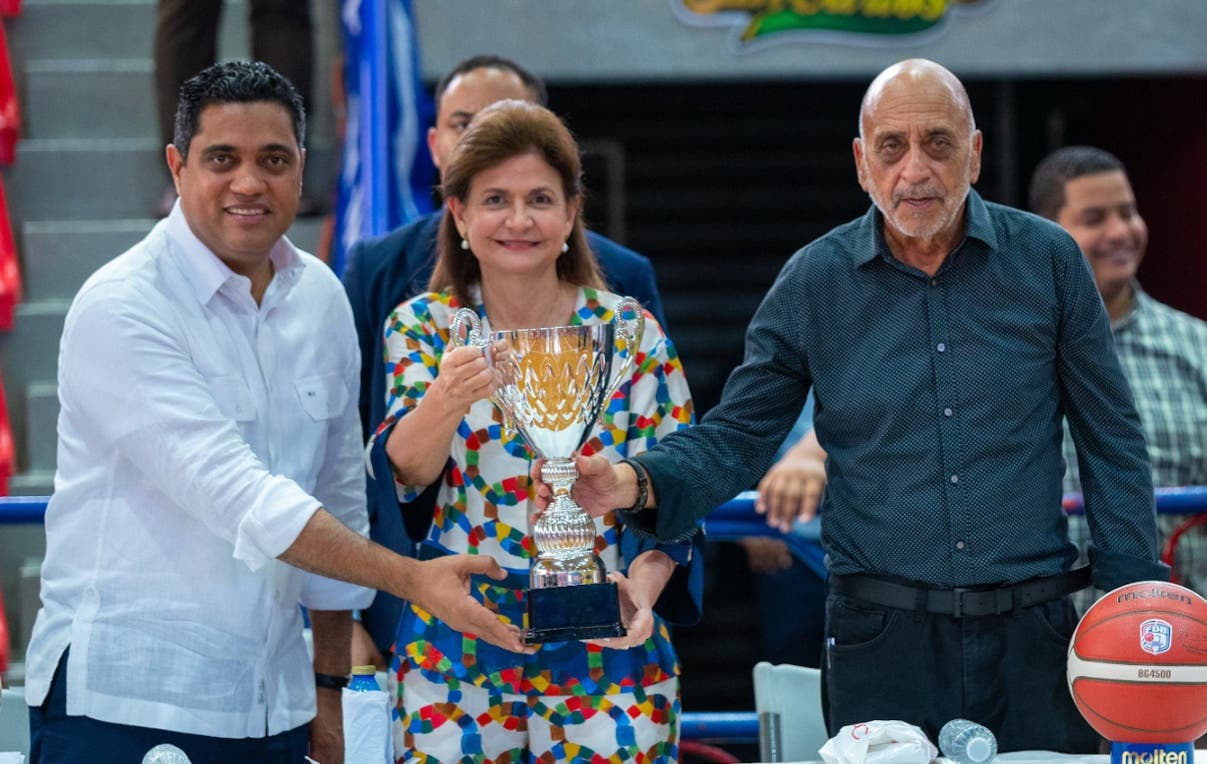 Raquel Peña exalta la mujer deportista