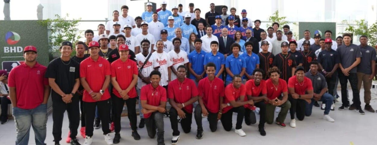 BHD y MLB impactan jóvenes prospectos