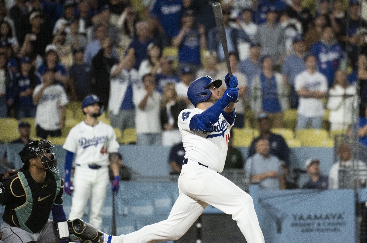 Max Muncy saca de apuros a Dodgers; Devers pega H4