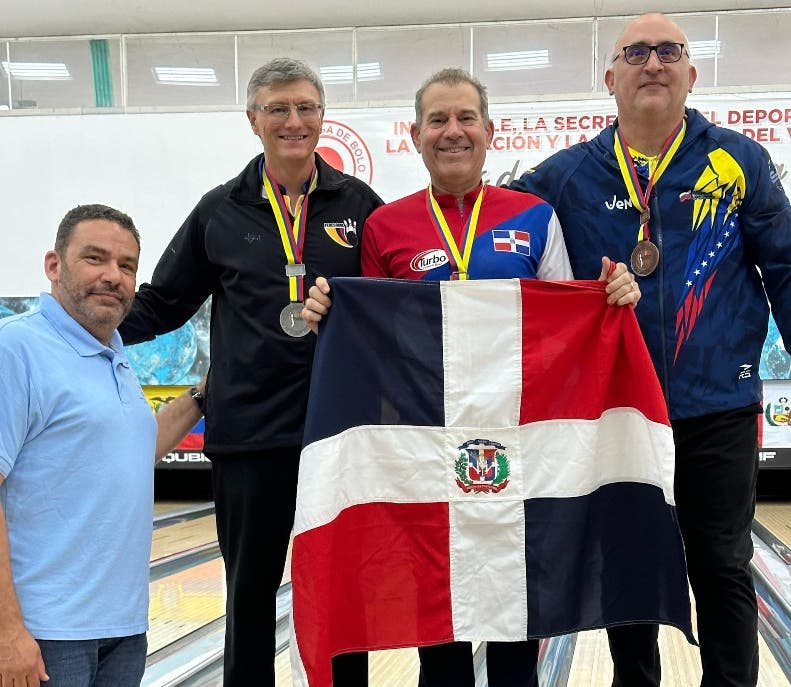 Rolando A. Sebelén gana oro Iberoamericano de boliche en Colombia