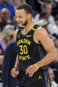 Stephen Curry no verá acción en juego de esta noche