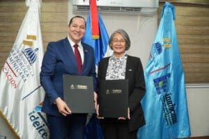 Firman convenio para impulsar calidad educativa