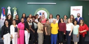 Realizan programa Mujeres Líderes