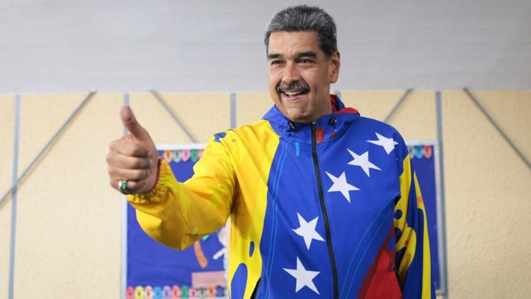 Maduro llama a venezolanos a votar “por la paz y la vida” en comicios de este domingo