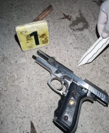 Matan joven en alegado intercambio de balazos