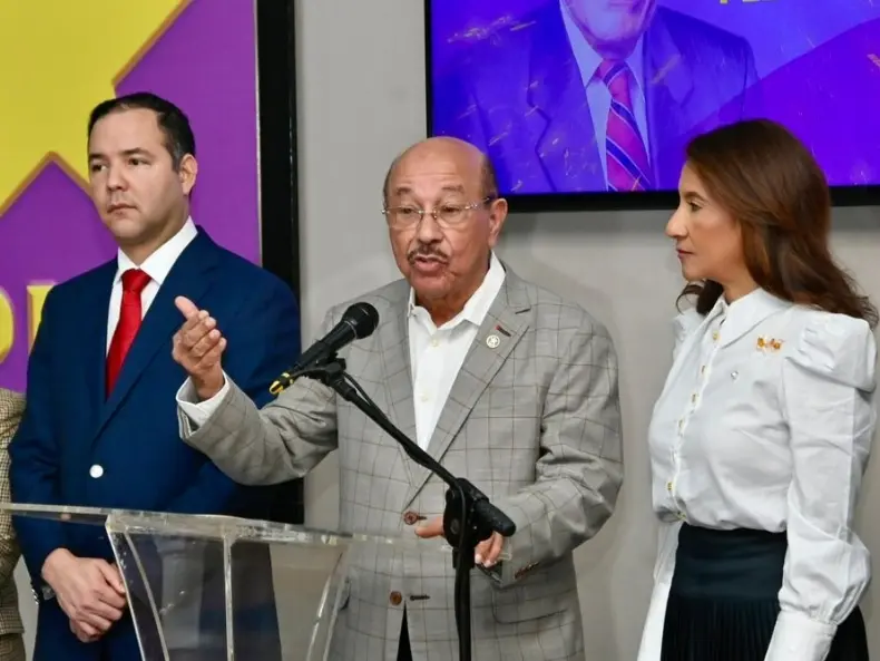 Preocupa PLD que EEUU grave envío remesas